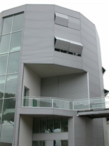 /public/uploads/sites/14/rivestimento_facciata_ondul_18c.jpg